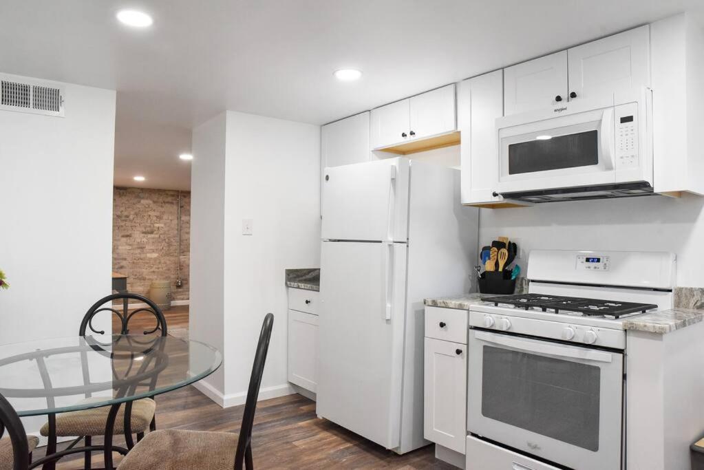Cozy Mount Washington Home With Parking-Sleeps 4 Питтсбург Экстерьер фото